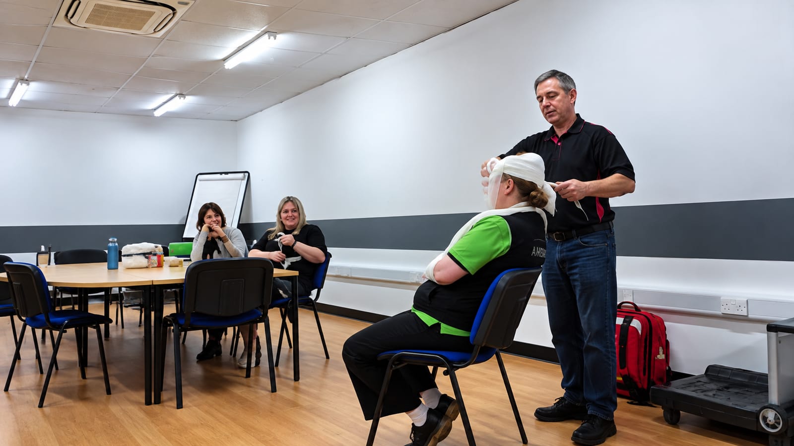 dave bandaging | | dave bandaging